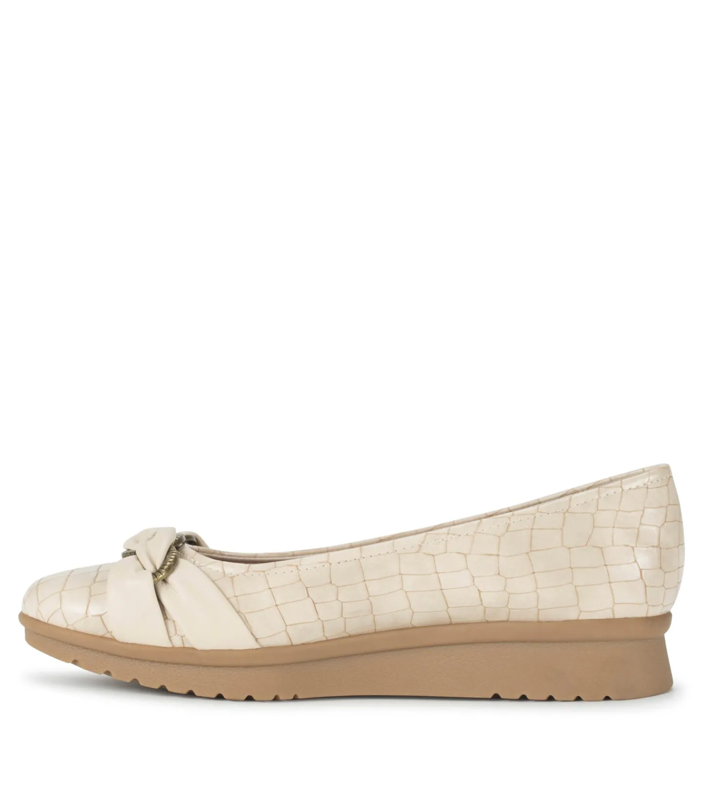 Baretraps Flats & Loafers^Aurora Flat Milkyway