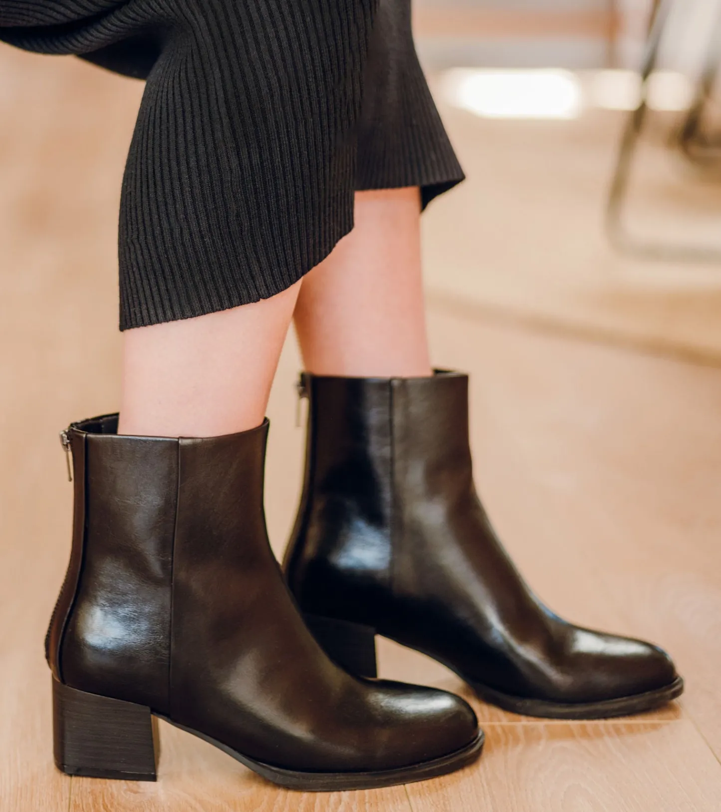 Baretraps Booties^Emilie Block Heel Bootie Black